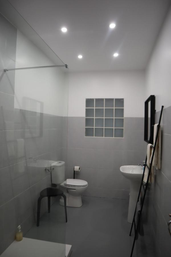 The Minimal House Apartment Bombarral Ngoại thất bức ảnh
