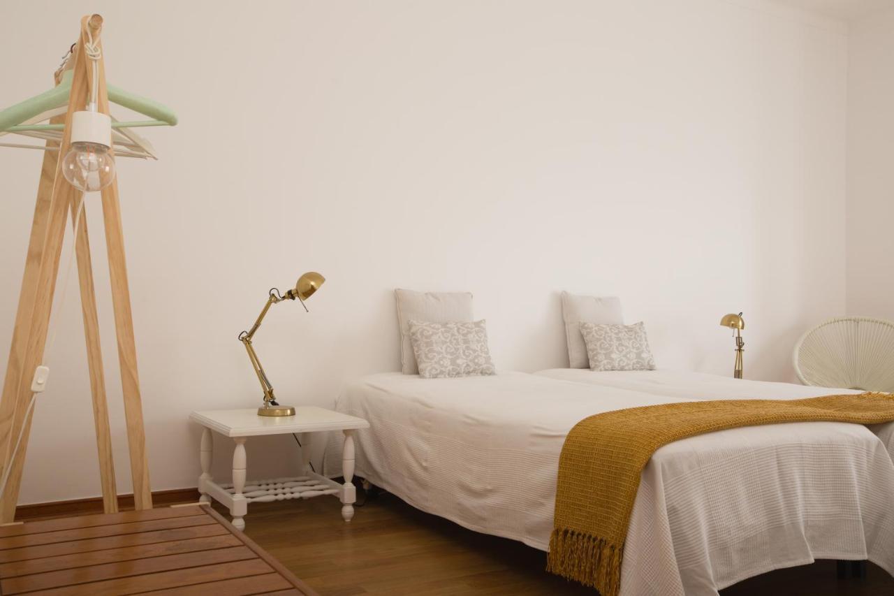 The Minimal House Apartment Bombarral Ngoại thất bức ảnh