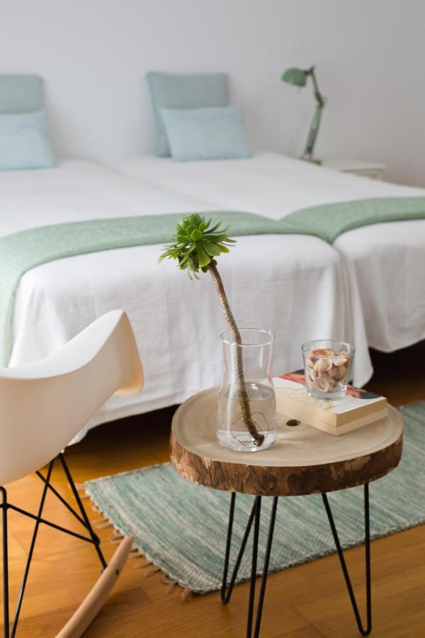 The Minimal House Apartment Bombarral Ngoại thất bức ảnh