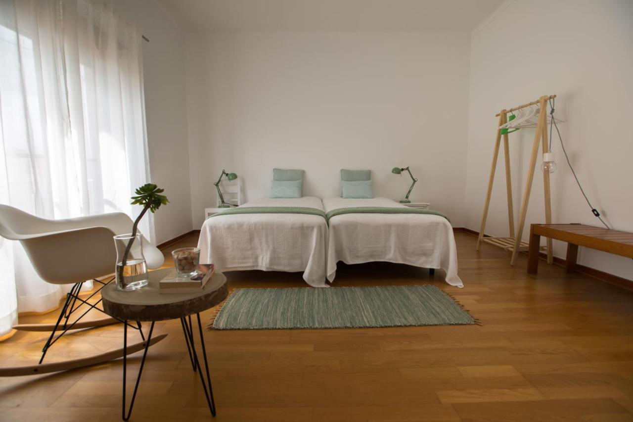 The Minimal House Apartment Bombarral Ngoại thất bức ảnh